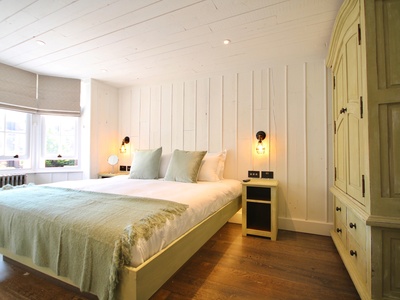 Bedrooms at Becketts - Southsea, Hampshire