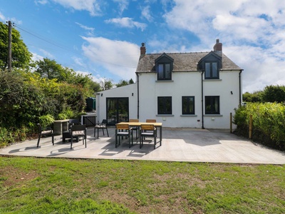 Folly Cottage, Pembrokeshire