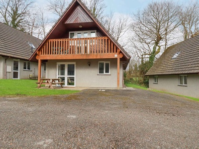 Rainbow Lodge, Cornwall