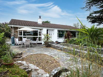 Longhouse Bungalow, Cornwall