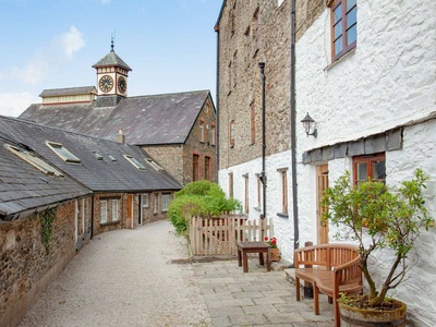 1 Salle Cottage, Devon