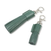 Mutts & Hounds - Peacock Leather Tassel Clip