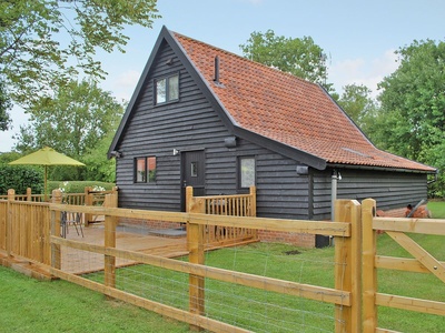 Venns Farm Cart Lodge, Suffolk