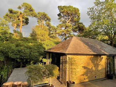 The Observatory Annexe, Surrey