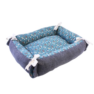 Tabby Chic Floral Reversible Cat Bed