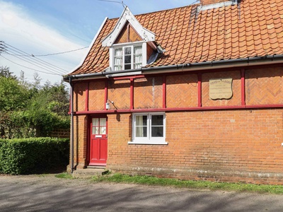 2 The Almshouses, Suffolk