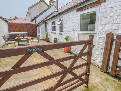 The Barn at Waunlippa, Pembrokeshire