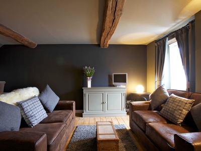 Bobtail Cottage at The Kings Arms, Gloucestershire, Badminton