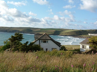 Gullsway: September Tide, Cornwall