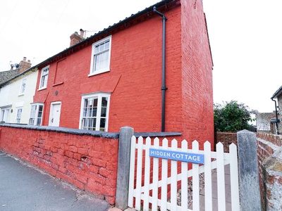 Hidden Cottage, Suffolk