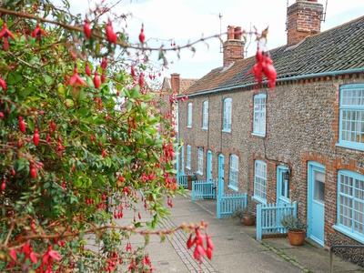 6 Town Steps, Aldeburgh, Suffolk