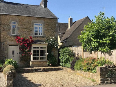 Spring Cottage, Gloucestershire, Bourton-on-the-Water