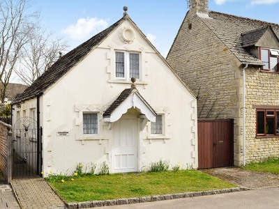 Gingerbread Cottage, Gloucestershire, Fairford