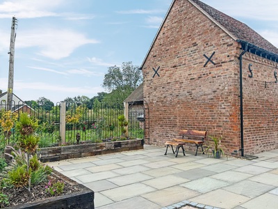 The Stable, Worcestershire