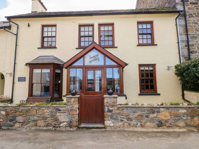 Parrog Stores, Monmouthshire