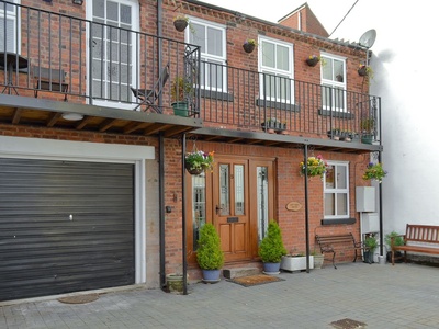 Arundel Mews, North Yorkshire