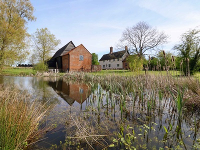 Brook Farm, Norfolk