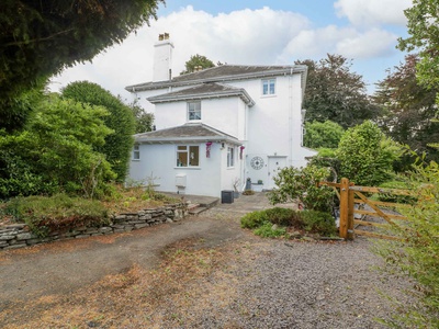 Pentre Court Cottage, Monmouthshire