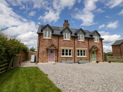 Daisy Cottage, Warwickshire