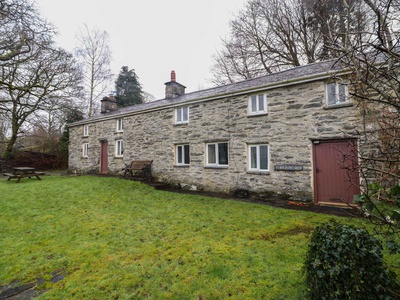 The Long House, Conwy