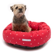 Mutts & Hounds - Cranberry Star Cotton Donut Bed