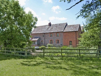 Grafton Grove, Worcestershire