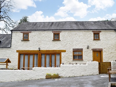 Fletcher Coach House, Wales