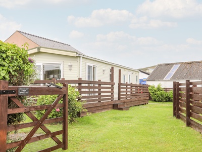 Bwthyn Y Bae Lodge, Isle of Anglesey