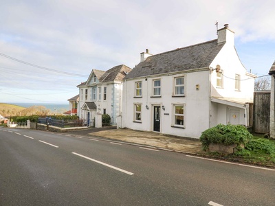 Towyn Hall, Ceredigion