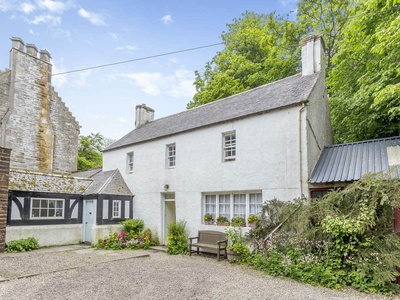 The Cottage, Highland