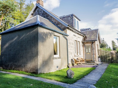 2 Station Cottages, Perth and Kinross