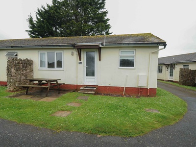 T/B Chalet T29 at Landscove Holiday Park, Devon