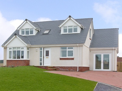 5 Cae Derwydd, Isle of Anglesey