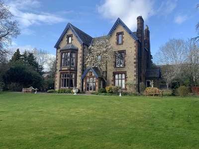 Lonsdale Villa Retreat, Cumbria