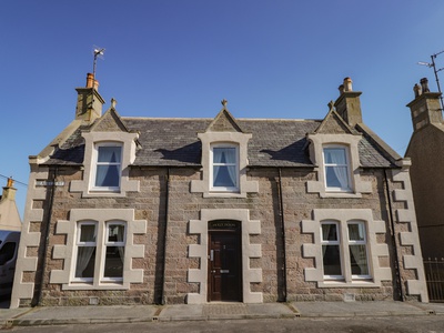 Holly Hoose, Banffshire
