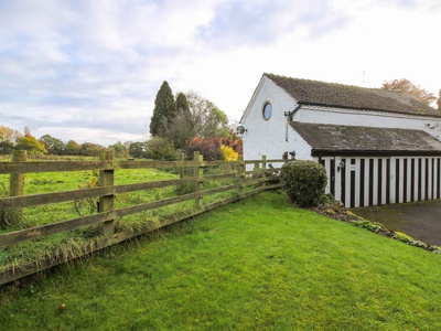 The Beehive, Cheshire