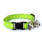 Mog's Togs - Green Heart Print Safety Cat Collar