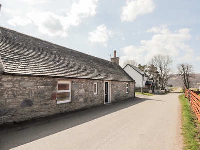 Livet Cottage, Moray