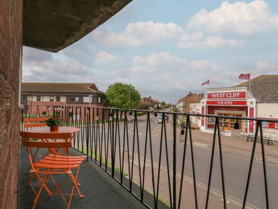 The Upper Circle, Essex