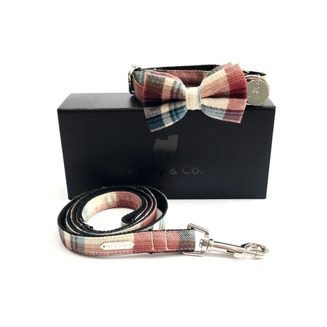 bow tie dog collar and lead