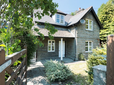 School House, Powys