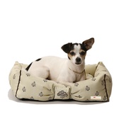 Katalin zu Windischgraetz - Cantatis Dog Bed - Ivory & Tan