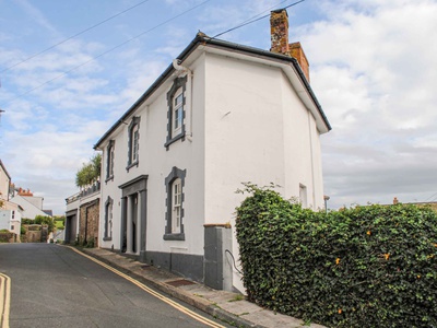 Lower Court House, Devon