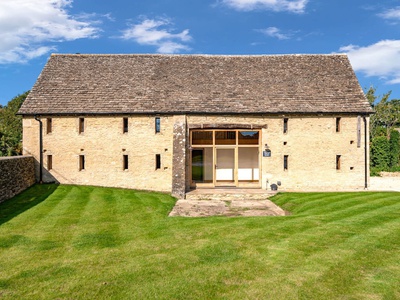 The Old Great Barn, Gloucestershire, Lechlade