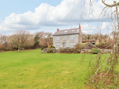 Treveddoe Farmhouse, Cornwall