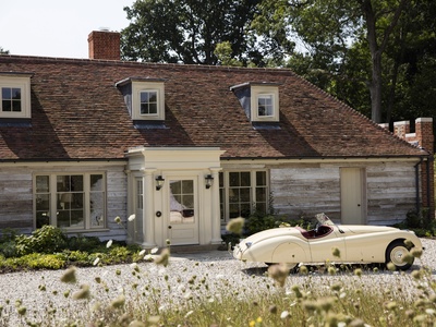 Hound Lodge, West Sussex