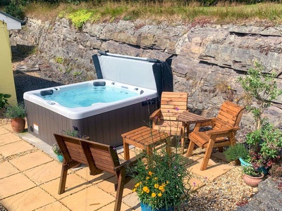 Brynllin Holiday Cottages - Dildre, Ceredigion