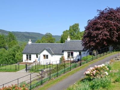 Farragon Cottage, Perth And Kinross