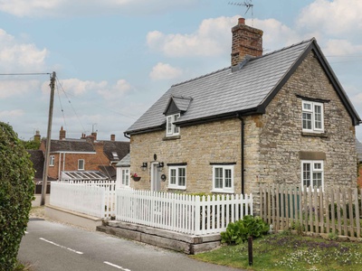 The Cottage, Warwickshire