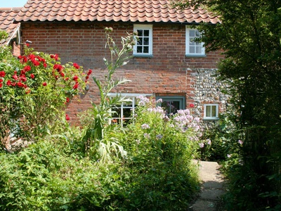 Pear Tree Cottage, Suffolk